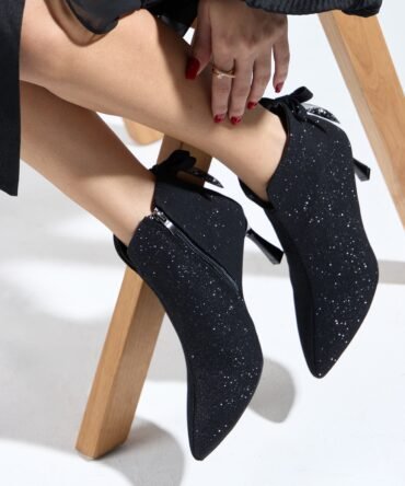 Najwa Glittery Bowknot Heeled Boots